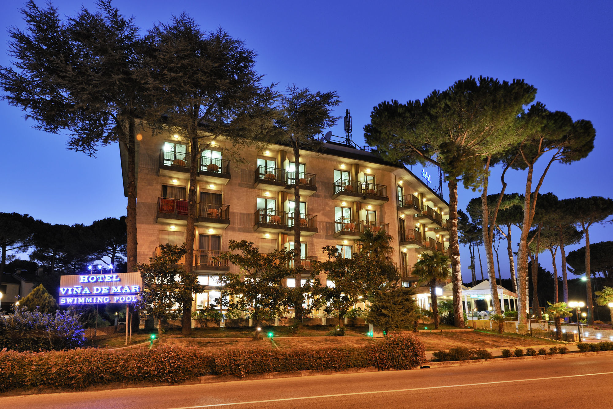 Hotel Vina De Mar Lignano Sabbiadoro Kültér fotó